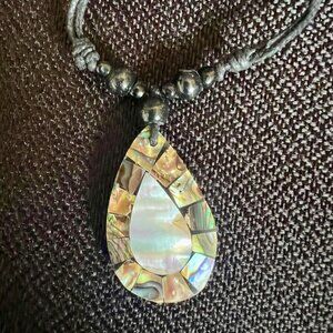 New - Tear Drop Mother of Pearl Necklace